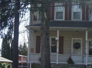 514 E Walnut St, Nazareth, PA 18064