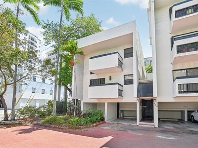 400 Valencia Ave APT 2, Coral Gables, FL, 33134