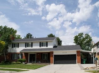 8926 S Sheffield Way, Sandy, UT 84093