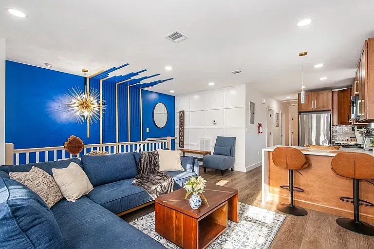 3 bed, $3,500 — Photo 4