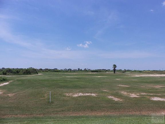2nd image of 883 Ranch Rd
