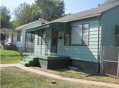 3rd image of 2440 E 68th St