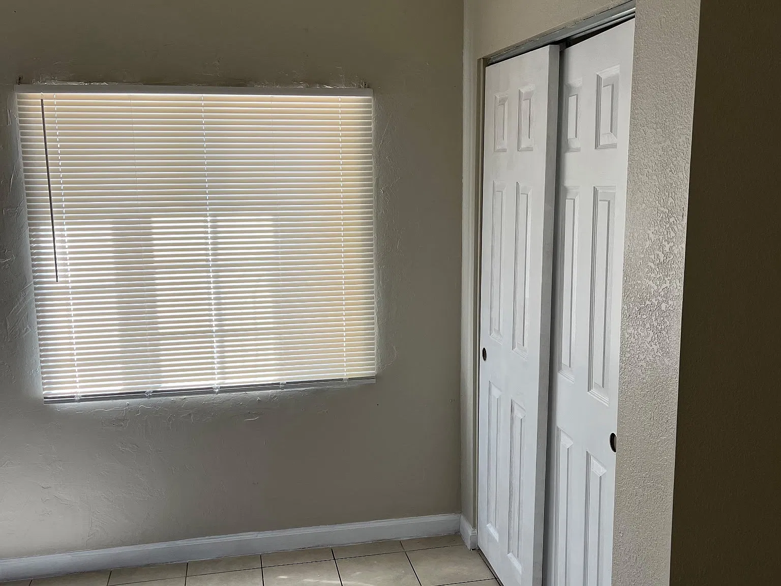 3 bed, 1367 sqft, $2,000 — Photo 3