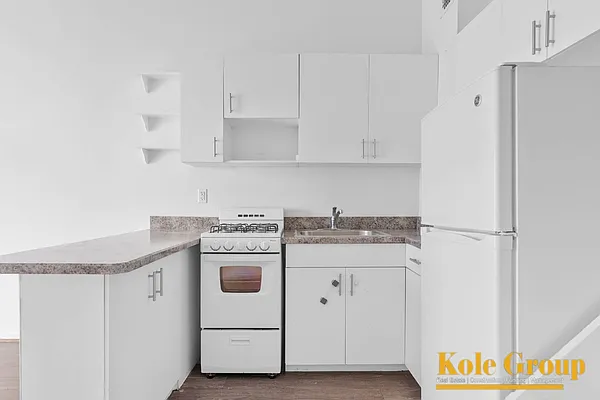 Rented by Kole Group | media 8