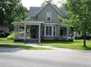 521 N Riverside Dr, Elkhart, IN 46514