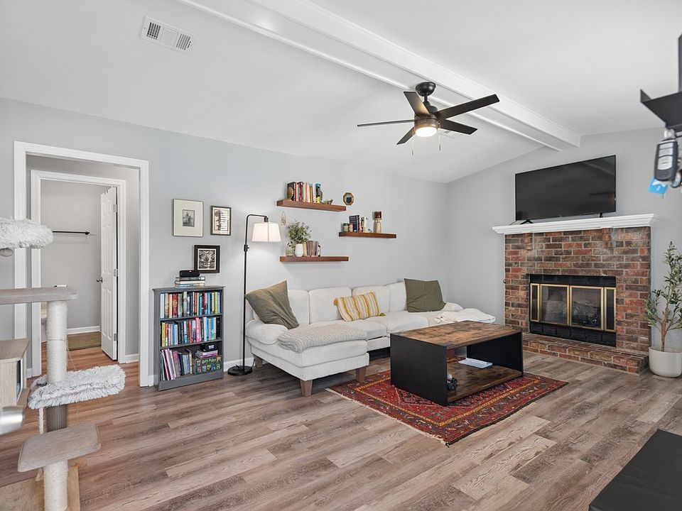1st image of 3100 Casa Ct