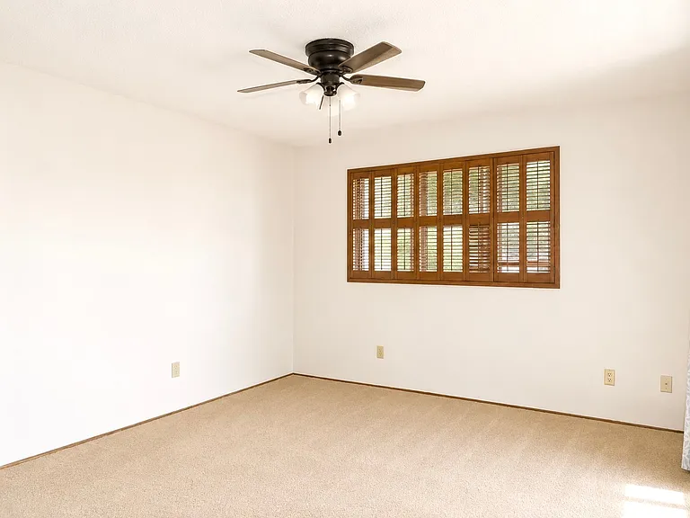 1764 Soledad Way — Photo 10