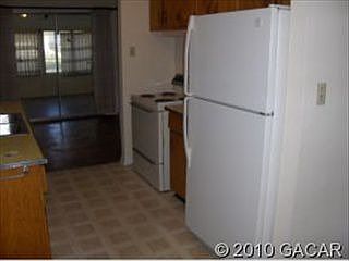 1st image of 1419 NE 13th St