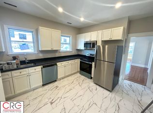 79 3rd St FLOOR 3, Medford, MA 02155