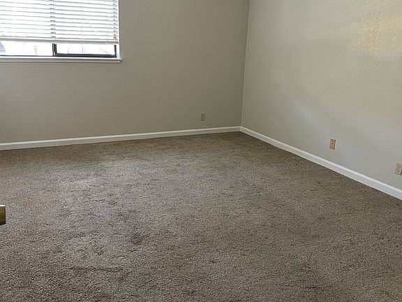 4th image of 1102 La Terrace Cir #1