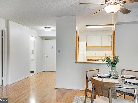 5th image of 3800 Powell Ln APT 518