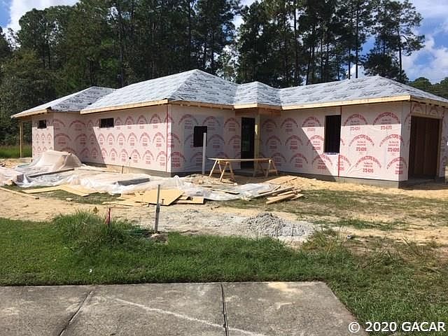 2nd image of 1561 NE 45th Pl