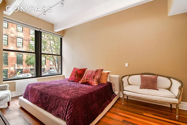 Sold by Compass | media 16