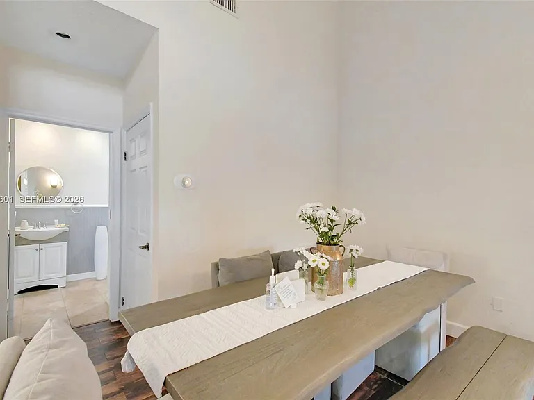 16339 Malibu Dr #22 — Photo 14