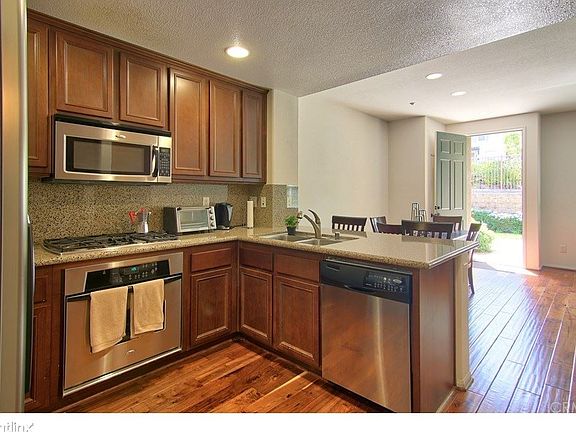 2nd image of 10523 Camino Bello Mar Unit 5