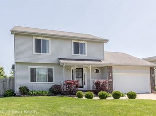 1229 64th St, West Des Moines, IA 50266