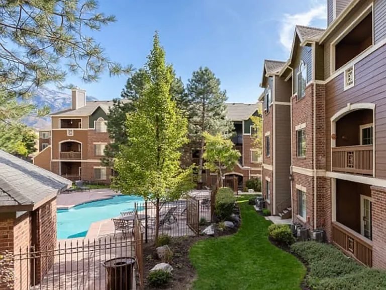 2109 E Karin Ct #101 — Photo 7