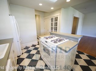 2566 NW Lovejoy St #4, Portland, OR 97210