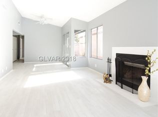 54 Parrish Ln, Sunrise manor town, NV 89110