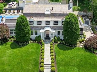 704 Runnymede Rd, Dayton, OH 45419