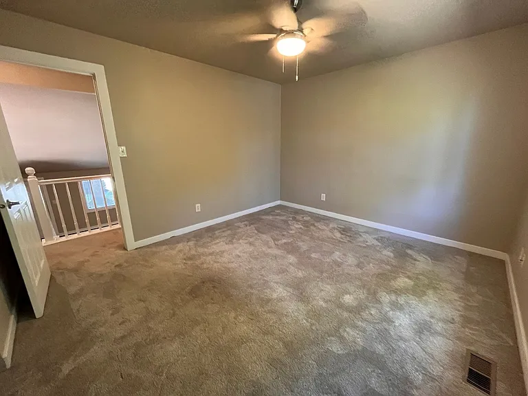 412 Albion Way — Photo 10
