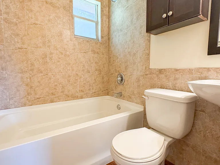 1418 Nylic St #9 — Photo 10