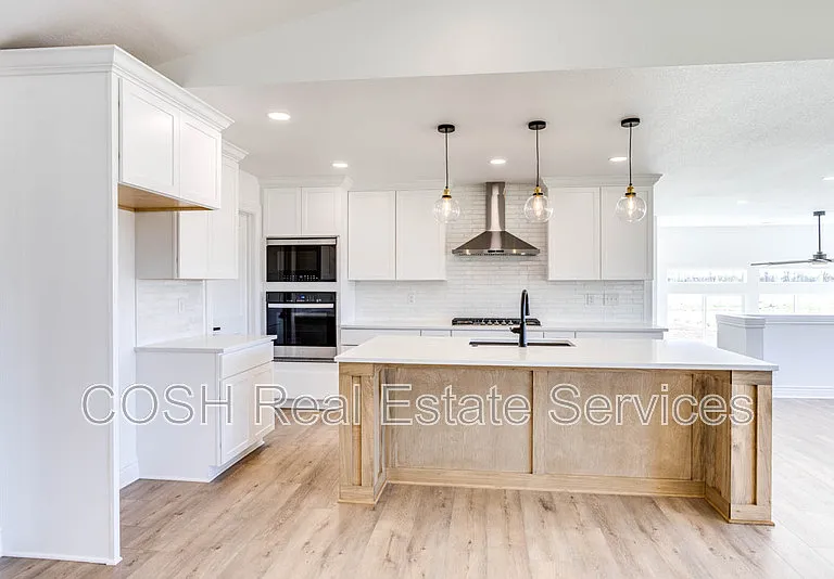 459 S Stoney Creek St — Photo 16