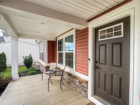 5th image of 1751 Highlander Dr