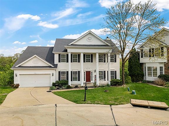3rd image of 2716 Westridge Manor Ct