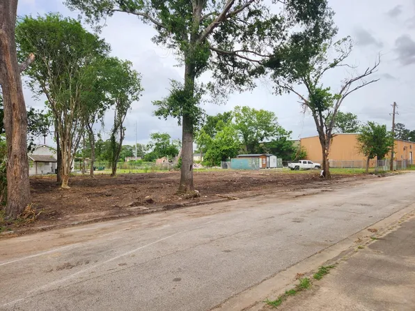 5414 Broom St, Houston, TX 77091