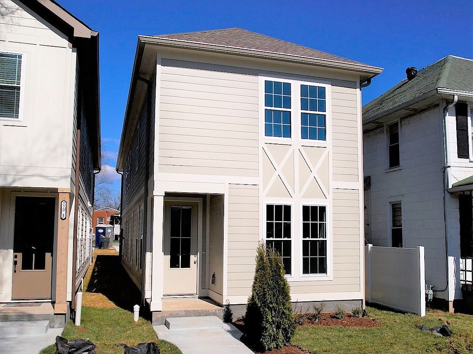 1st image of 220A Peachtree St