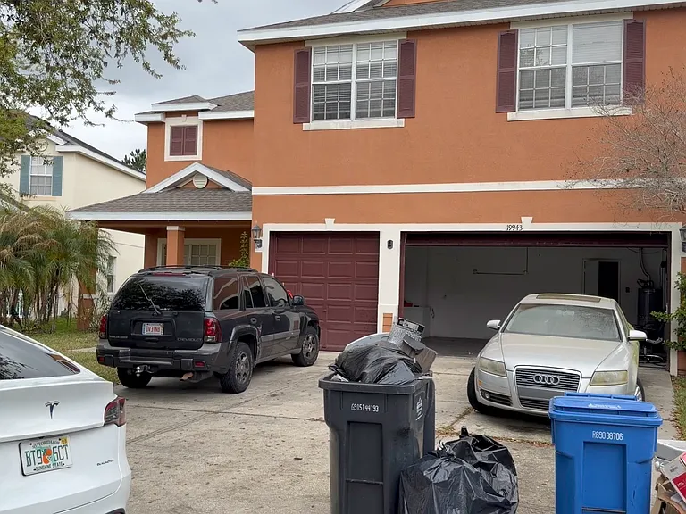 19943 Tamiami Ave — Photo 3
