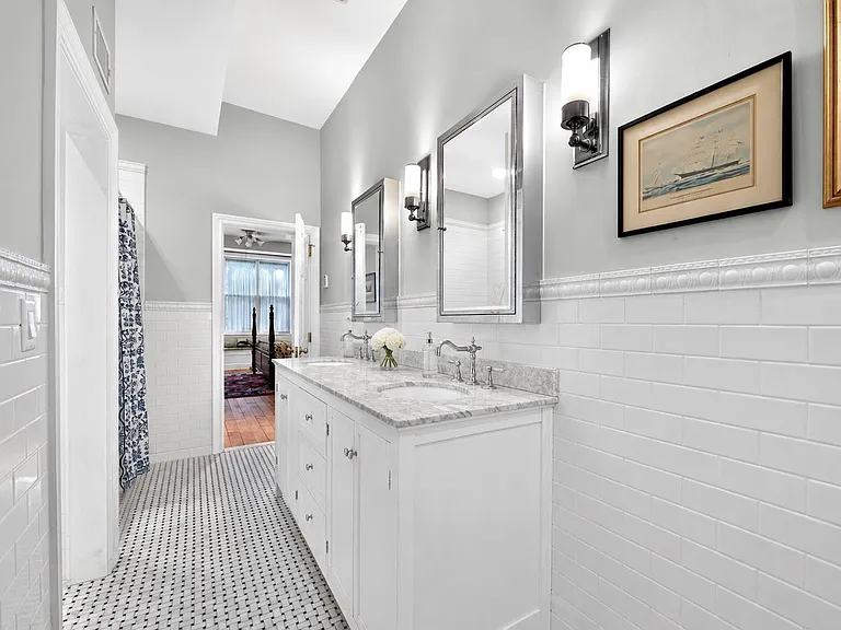1009 Garden St — Photo 22