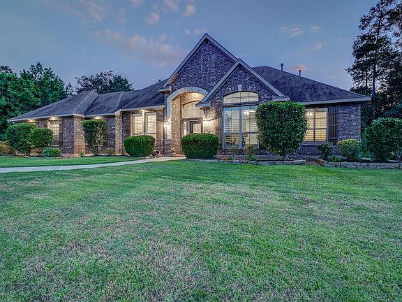 2nd image of 26211 Misty Manor Ln