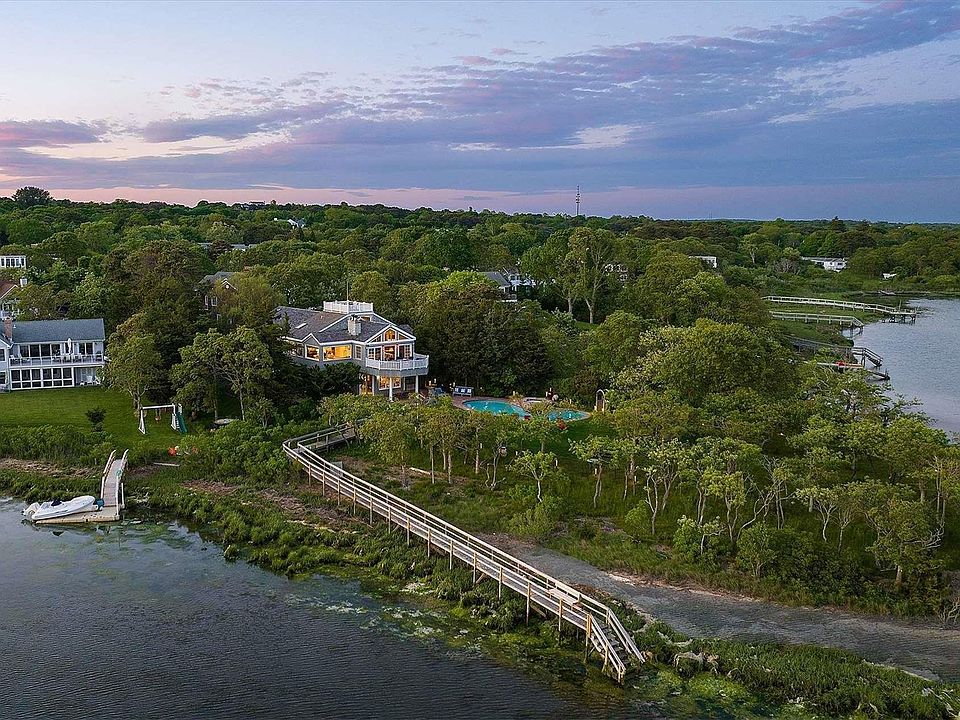 1st image of 134 Middle Pond Road