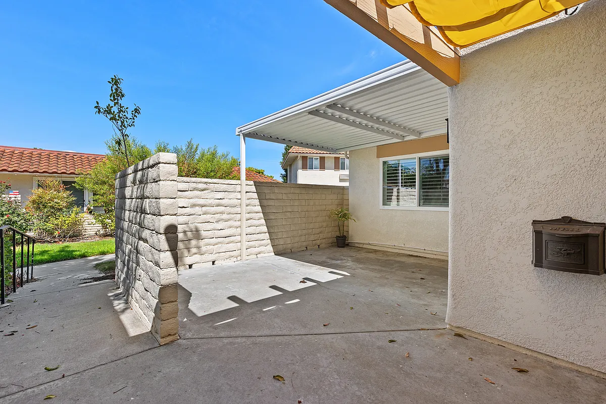 2 bed, 994 sqft, $3,450 — Photo 4