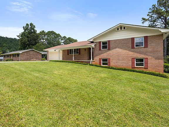 3rd image of 7328 Kenmoor Dr