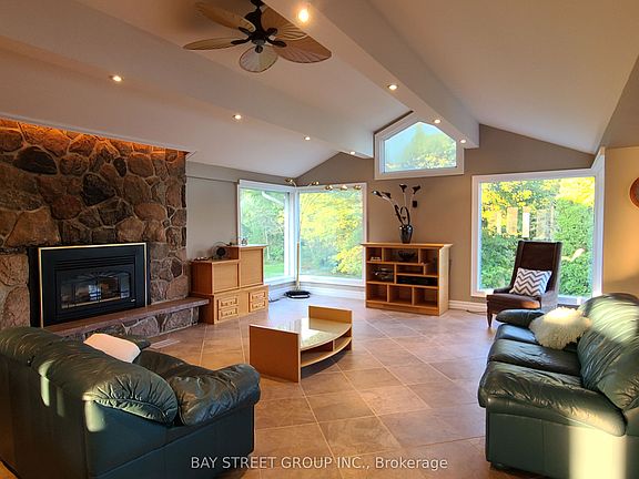 5th image of 13123 McCowan Rd