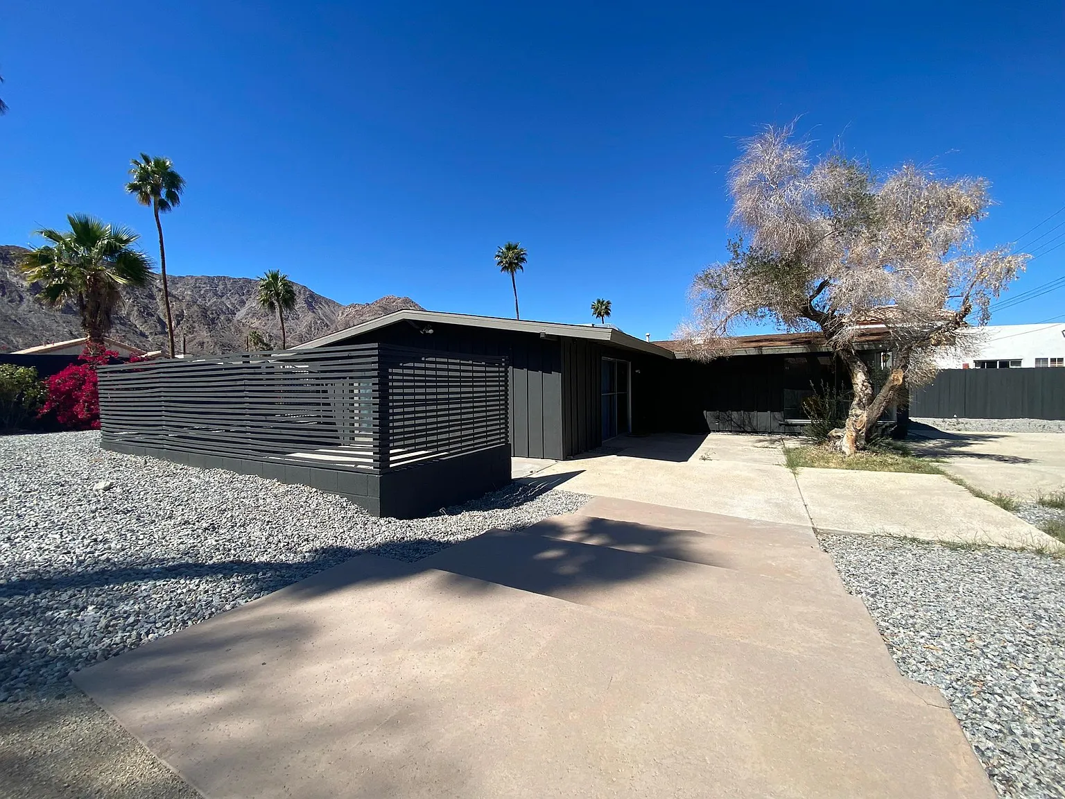 52228 Avenida Obregon — Photo 2