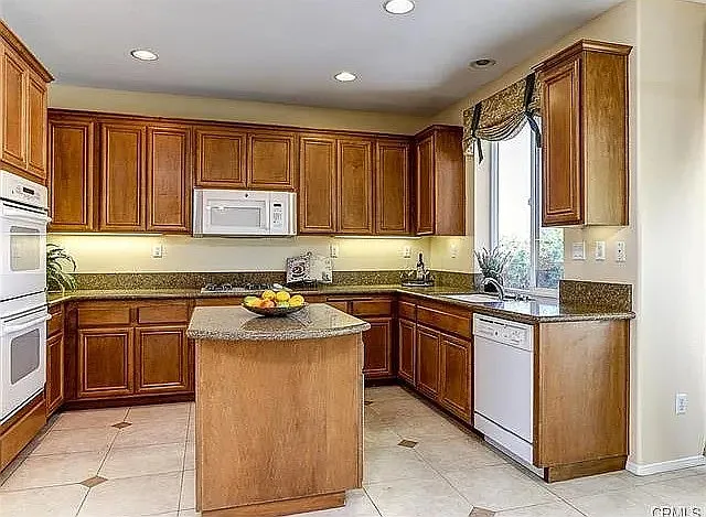 11217 Ravenna Ln — Photo 24