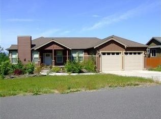 1110 34th St, Bellingham, WA 98229