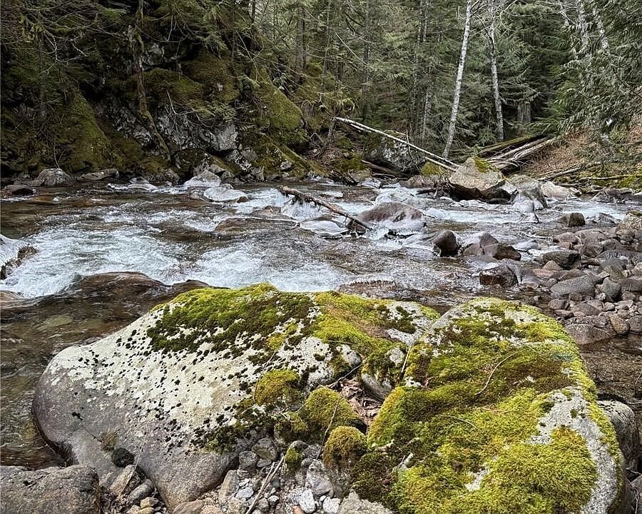 1st image of 87236 NE Old Cascade Highway
