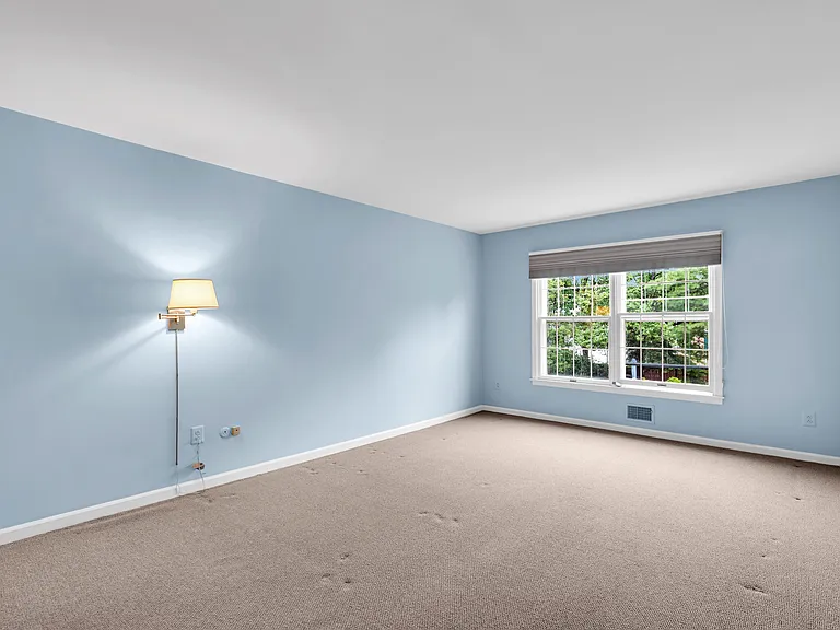 260 Prospect St #9 — Photo 27