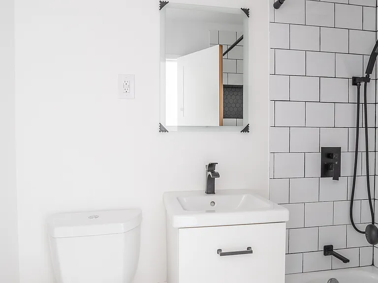 509 W 173rd St #4 — Photo 5