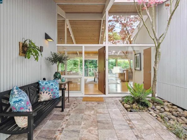 6 Del Mar Ct, Orinda, CA 94563