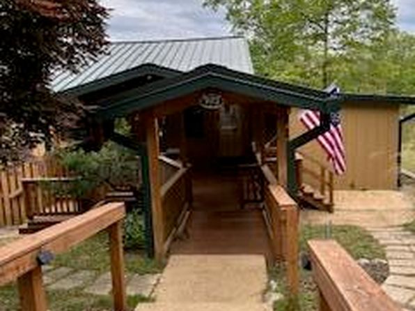 973 Old Lavinia Rd, Cedar Grove, TN 38321