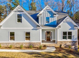 5527 Wheeler Plantation Dr, Murrayville, GA 30564