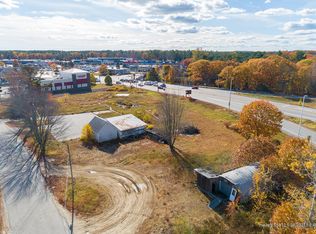 105 Farley Rd, Brunswick, ME 04011