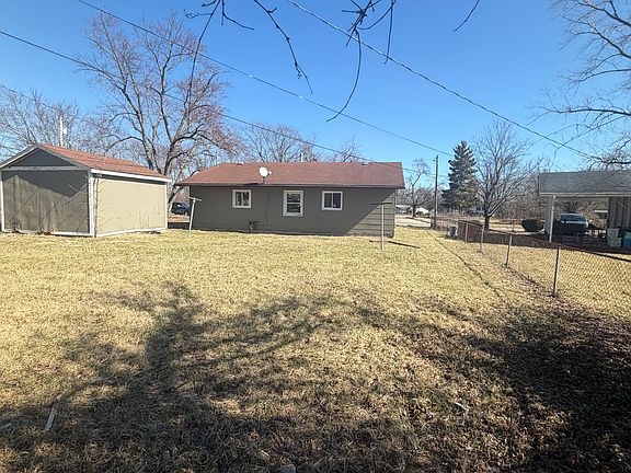 2nd image of 1357 Watkins Pl