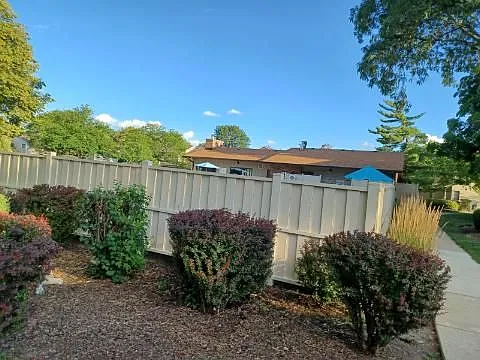 1132 E Randville Dr #2F — Photo 15